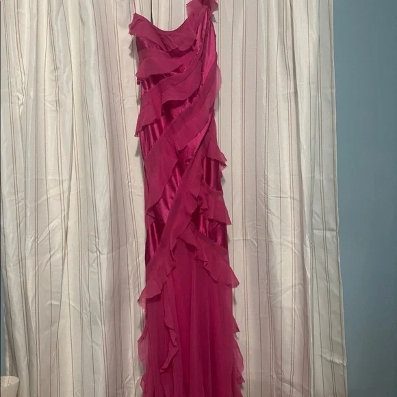 ASOS ruffle and silk pink dress - Picture 4 of 5